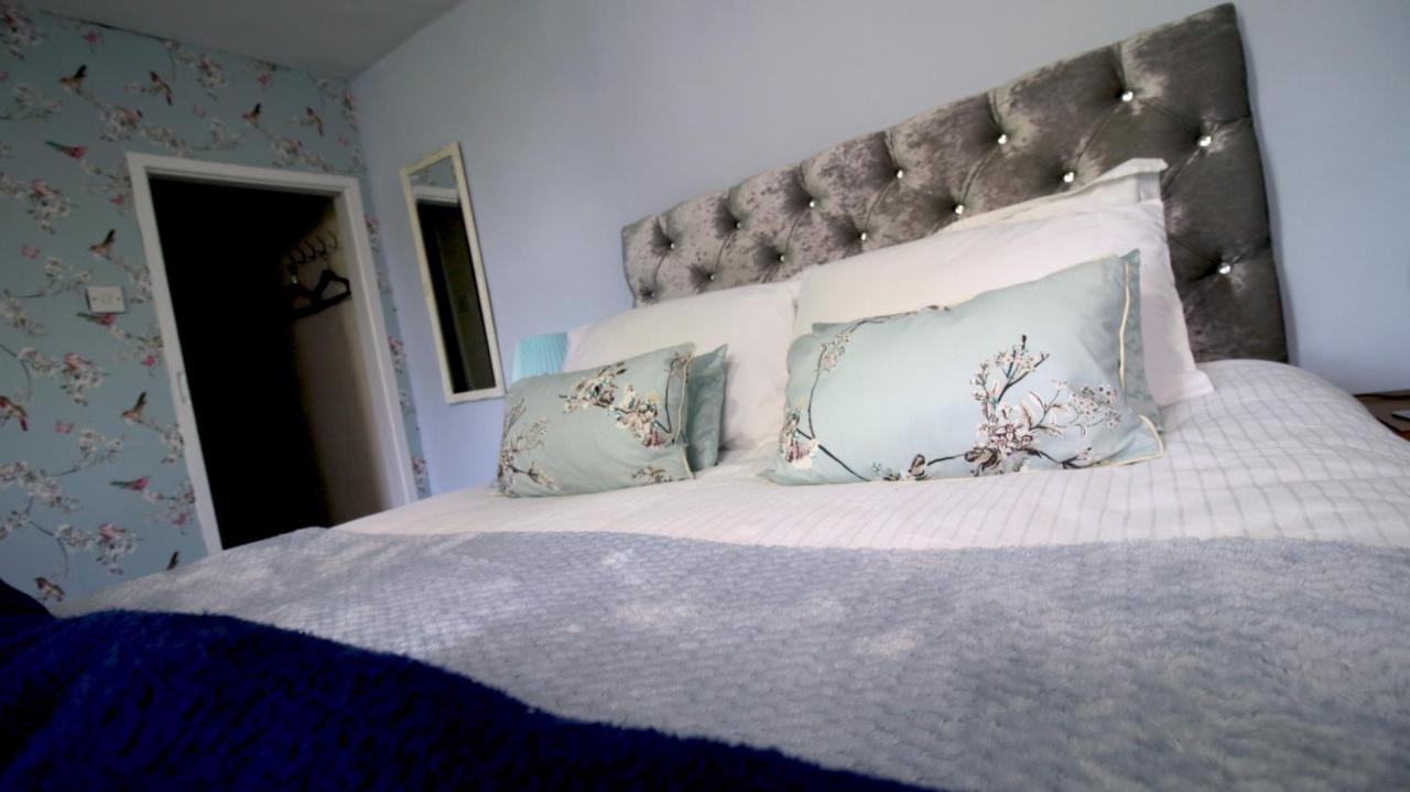 The White Lion At Wicken Bed & Breakfast Milton Keynes Exterior photo