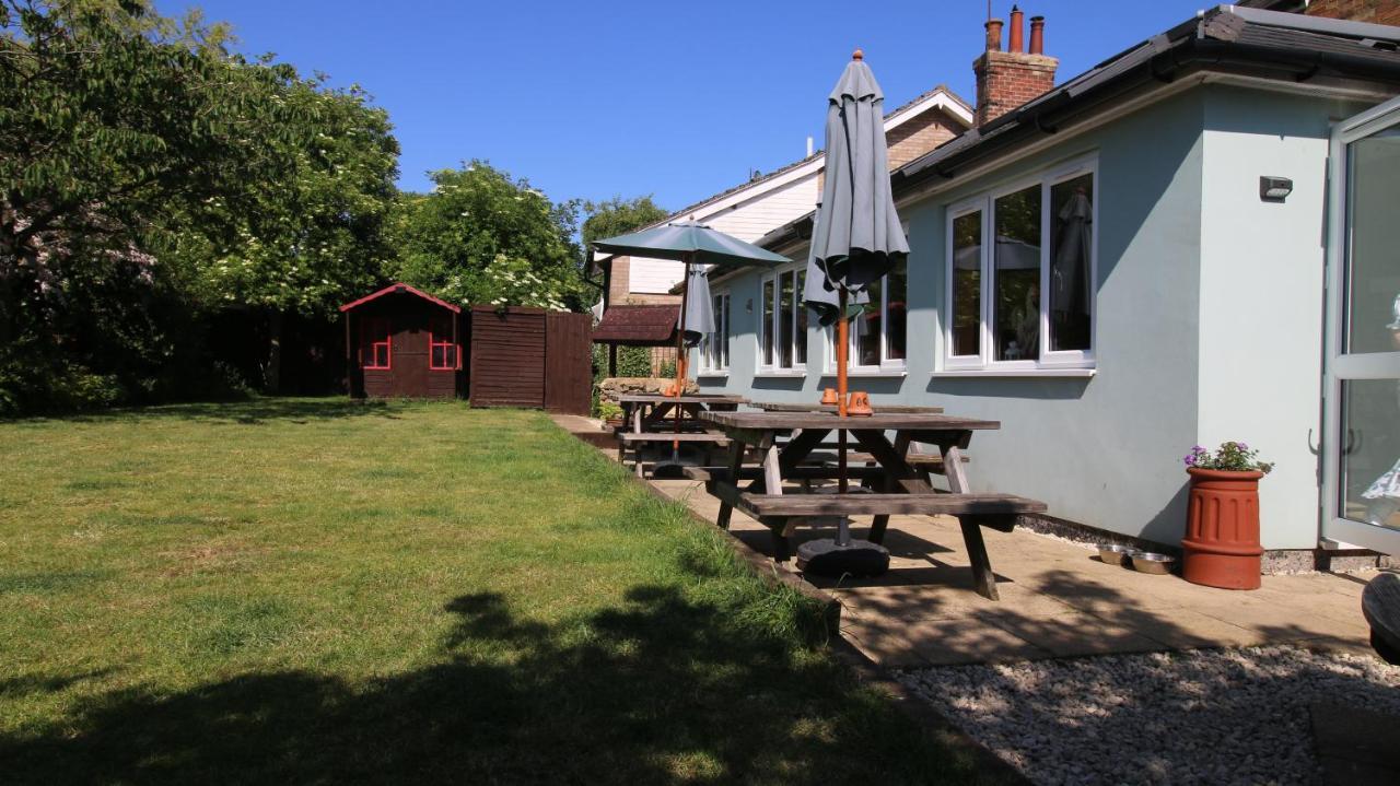 The White Lion At Wicken Bed & Breakfast Milton Keynes Exterior photo