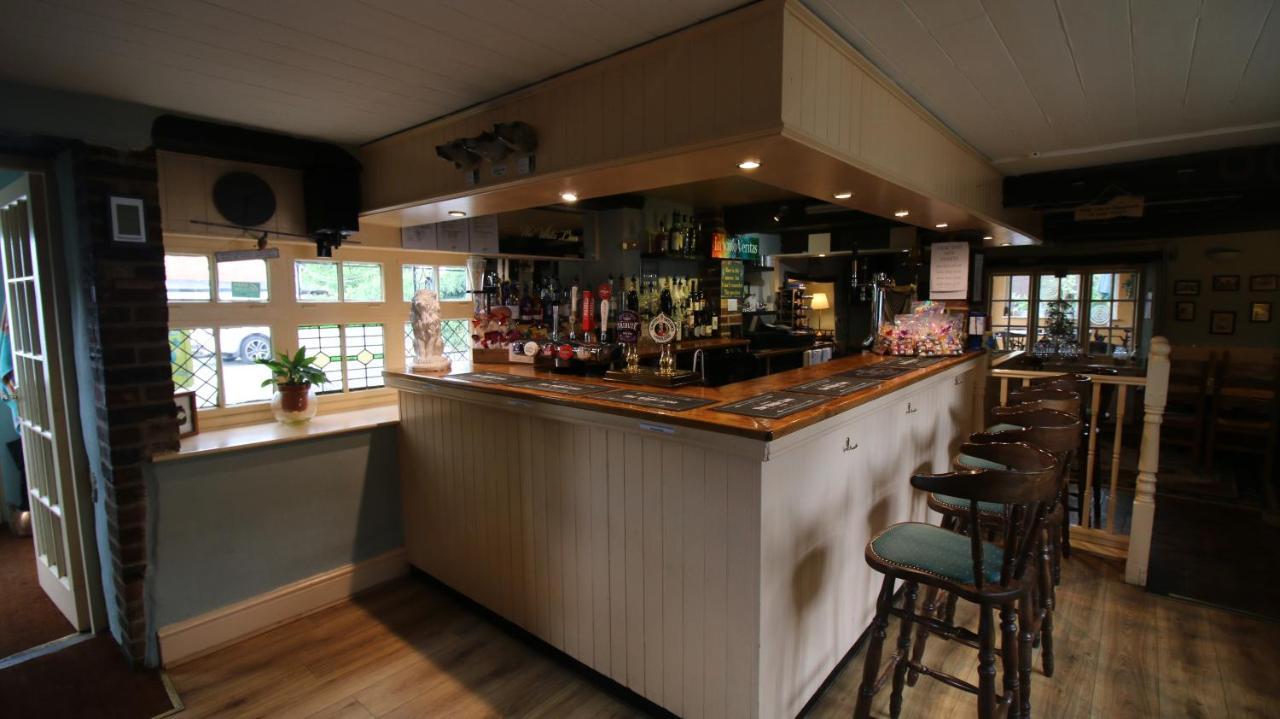 The White Lion At Wicken Bed & Breakfast Milton Keynes Exterior photo